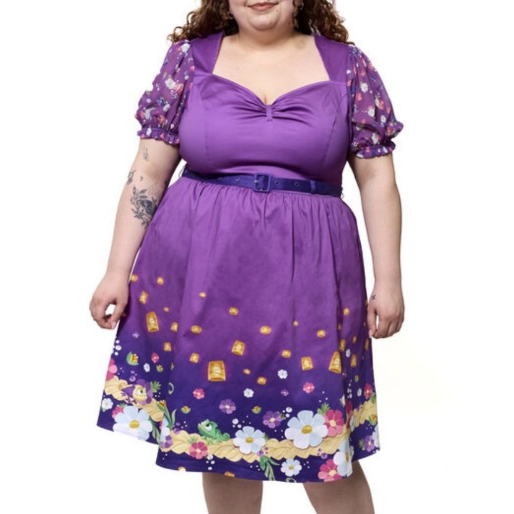 EUC Loungefly The Stitch Shop Disney’s Tangled Lantern Allison dress size 2X